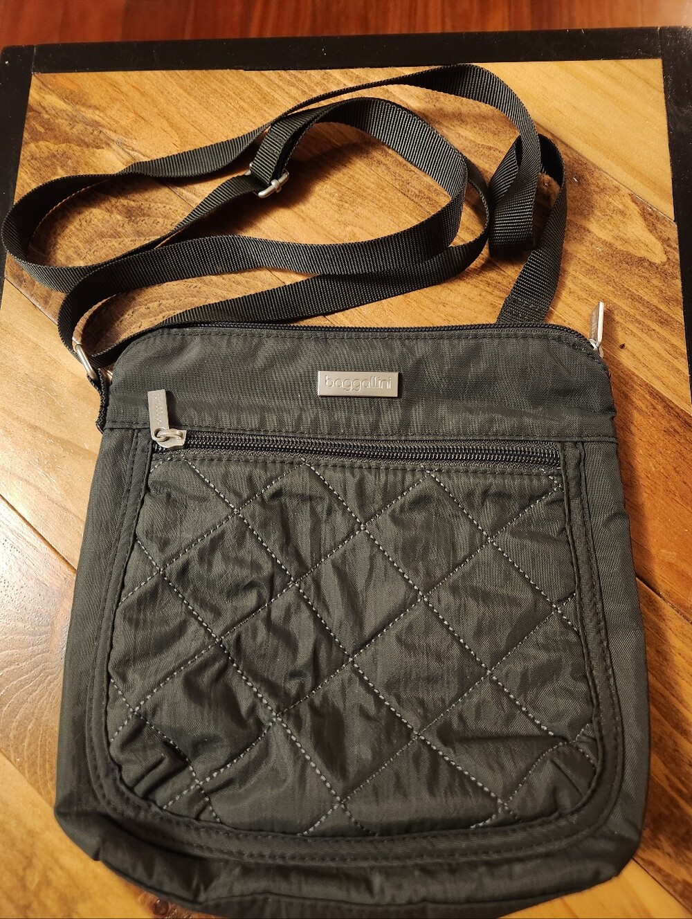 BAGGALLINI Crossbody Bag Quilted RFID Nylon Travel Bag  Dark Gray